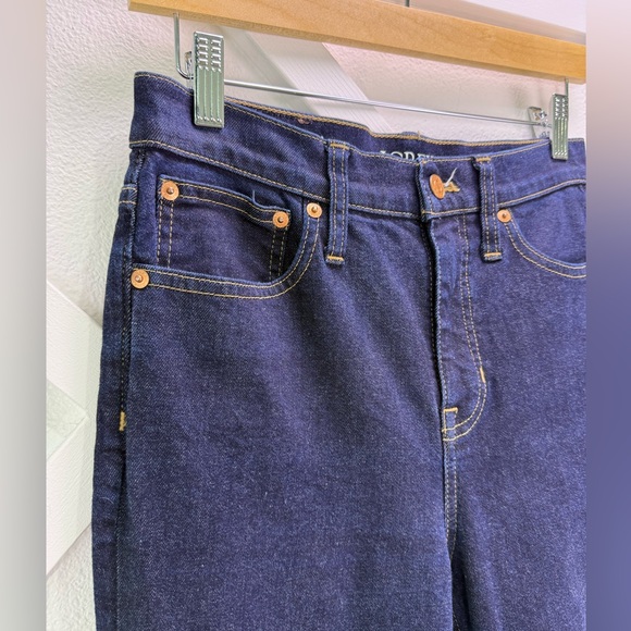 J. Crew Slim Demi Boot Jean In Dark Rinse Wash Size 26 - Picture 4 of 11